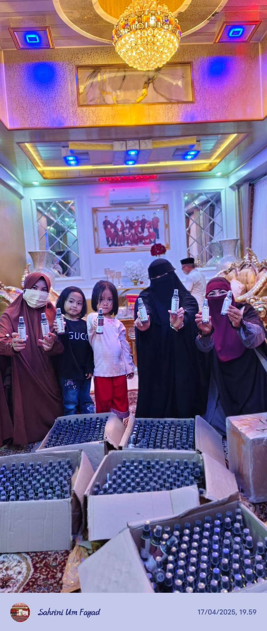 Aktivitas bisnis dan stok produk DRAZRA Sahrini